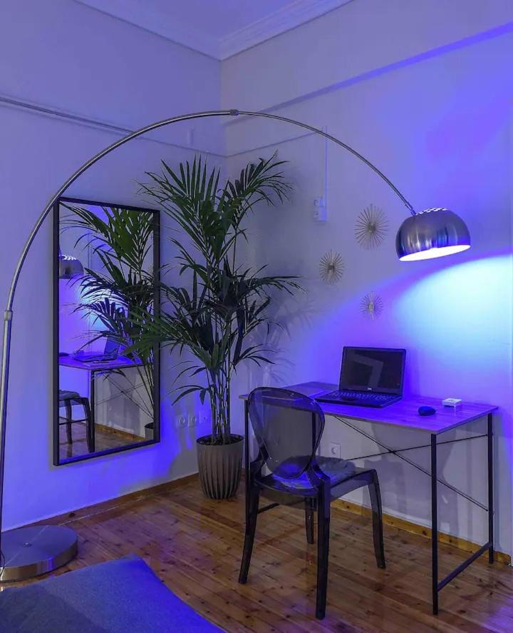 4 Travelers Apartment เทสซาโลนิกิ ภายนอก รูปภาพ