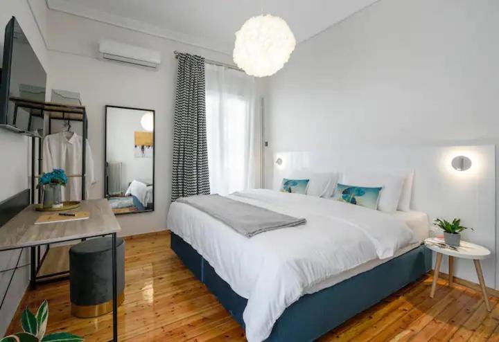 4 Travelers Apartment เทสซาโลนิกิ ภายนอก รูปภาพ
