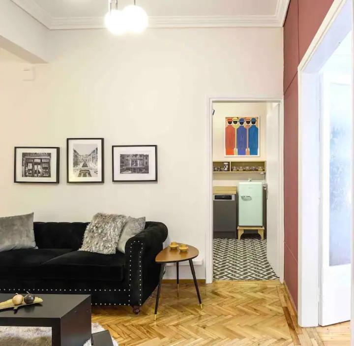 4 Travelers Apartment เทสซาโลนิกิ ภายนอก รูปภาพ