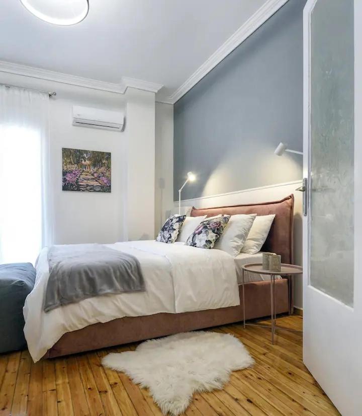 4 Travelers Apartment เทสซาโลนิกิ ภายนอก รูปภาพ